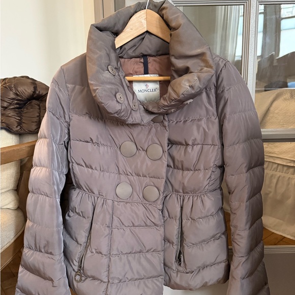 Moncler Kelly Down Puffer Jacket - Picture 2 of 11